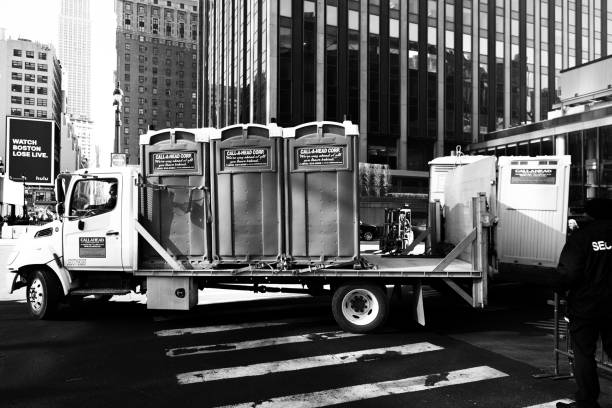 Best Affordable portable toilet rental  in Winfield, TN